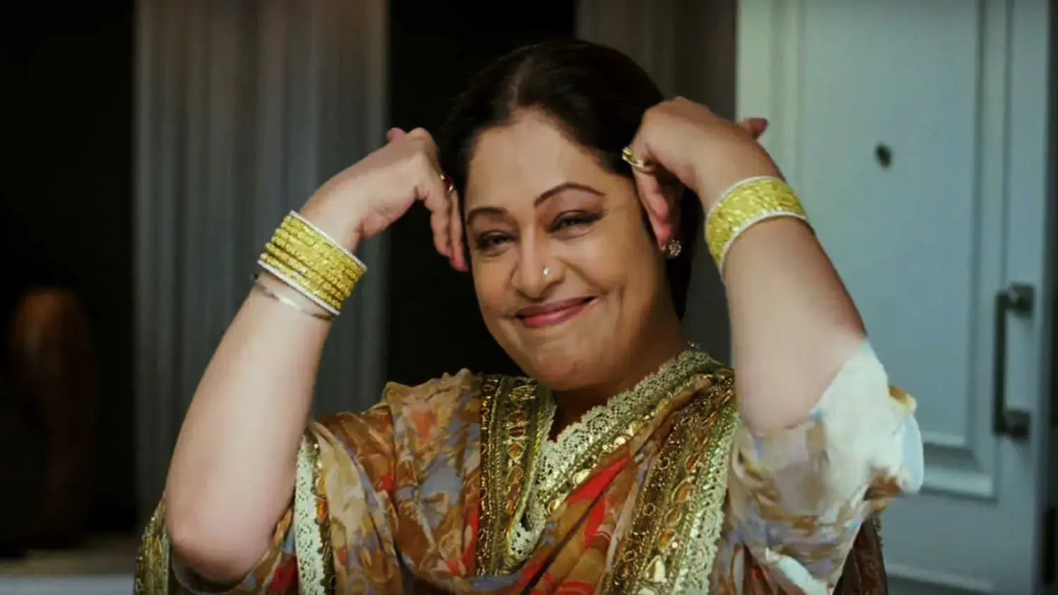 mothers of bollywood - Kirron Kher